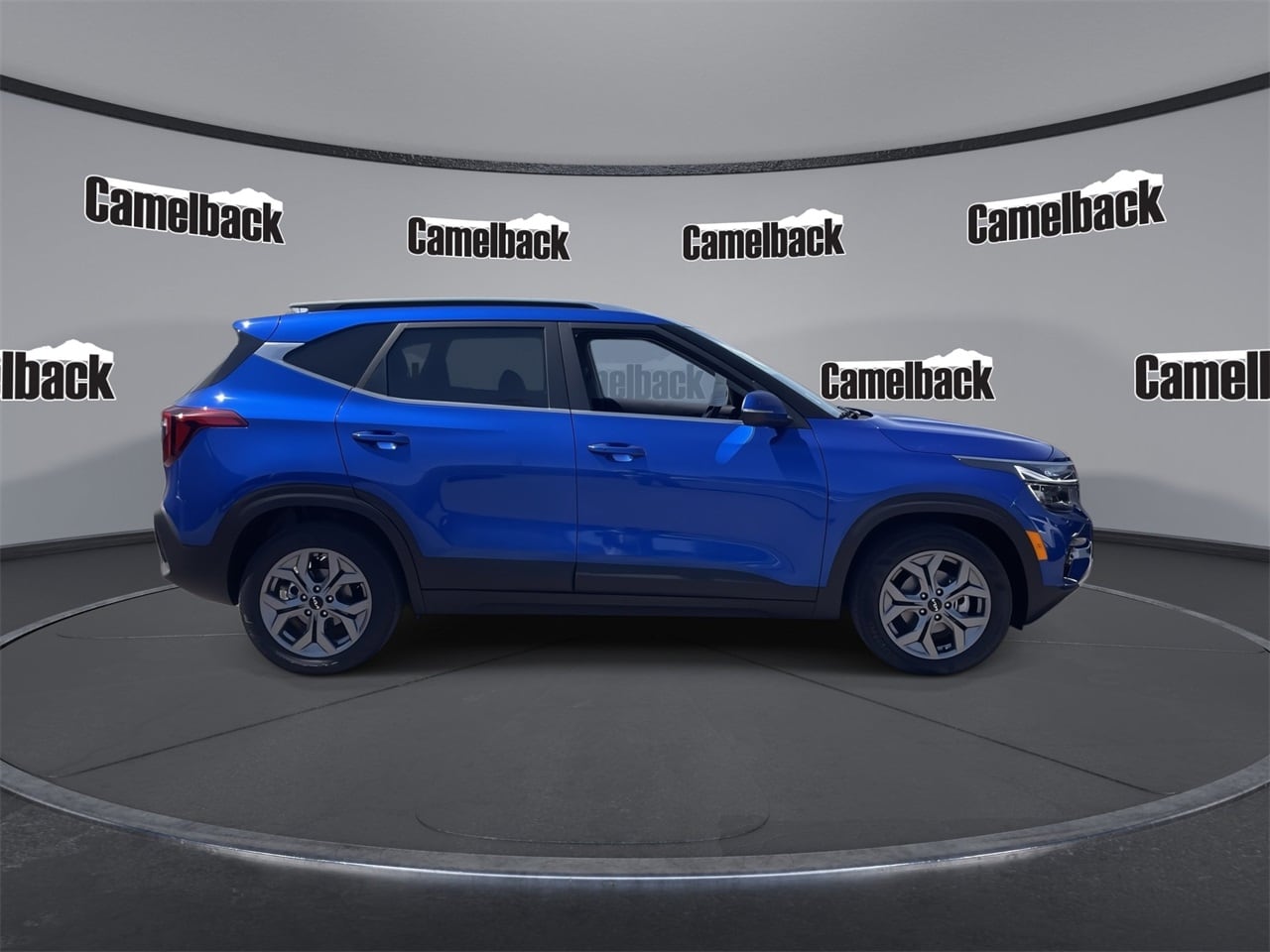 Vehicle image 4 of 30