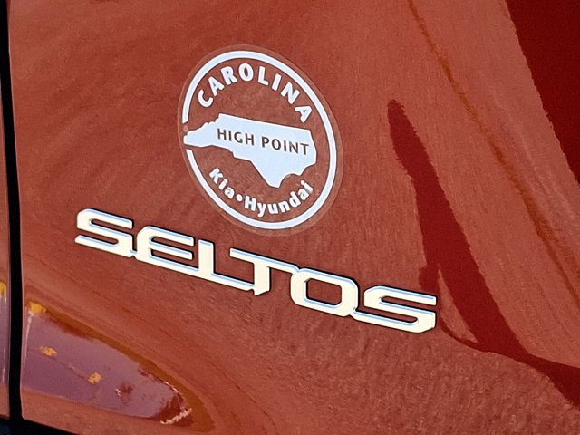 Vehicle image 24 of 31