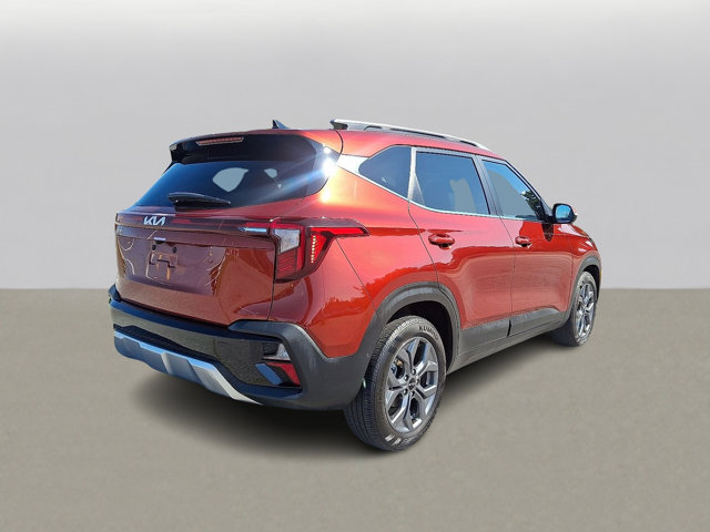 Vehicle image 7 of 31