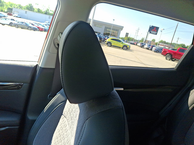 Vehicle image 20 of 31