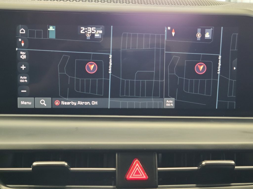 Vehicle image 13 of 40