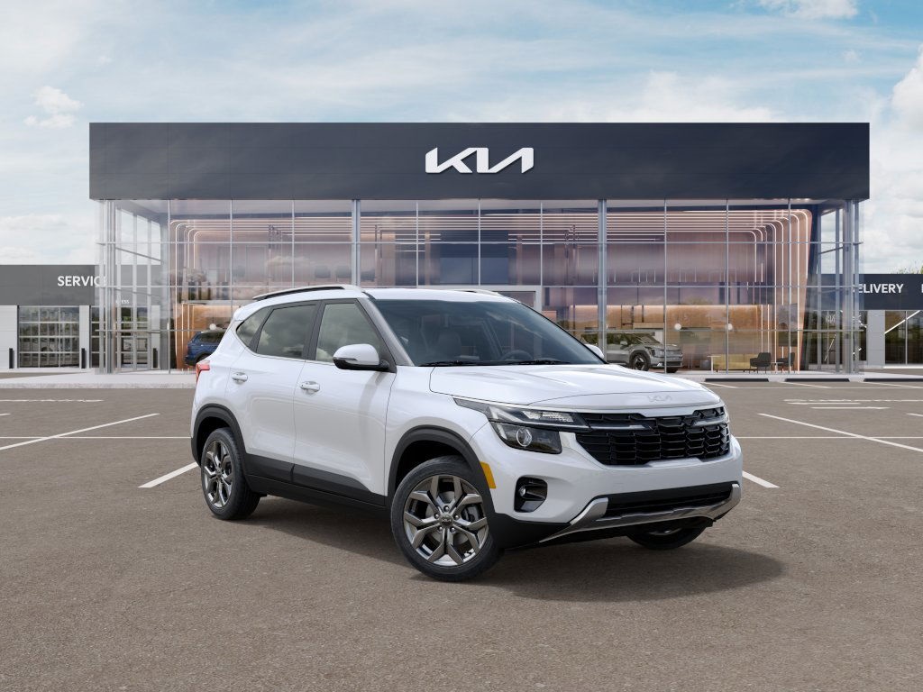 Vehicle image 8 of 27