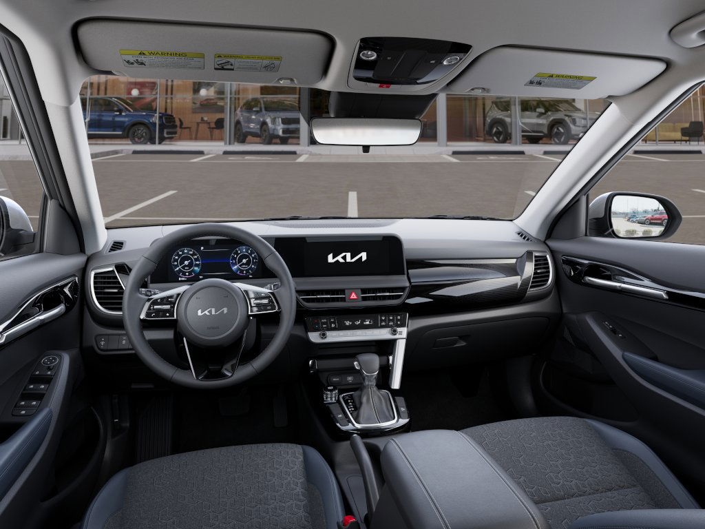 Vehicle image 14 of 27