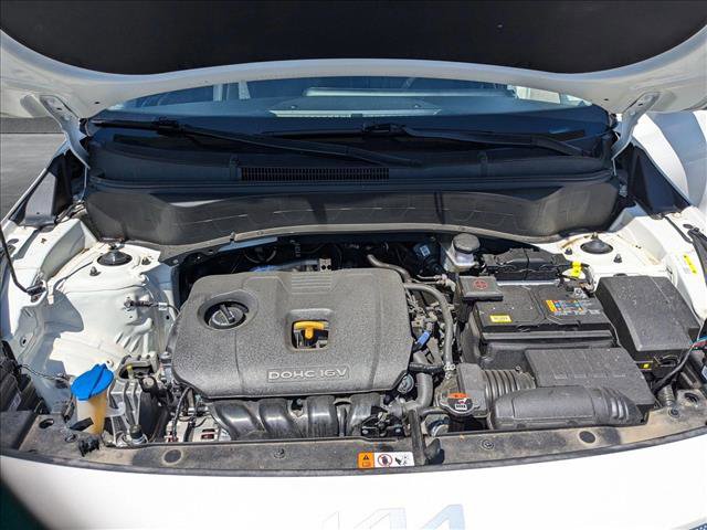 Vehicle image 22 of 24
