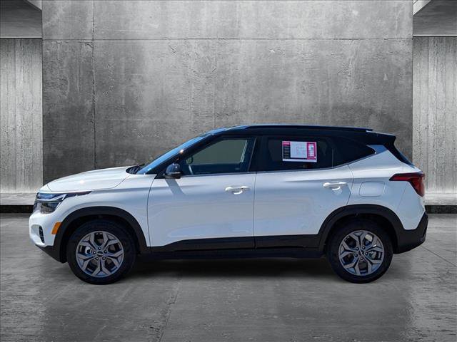 Vehicle image 8 of 24