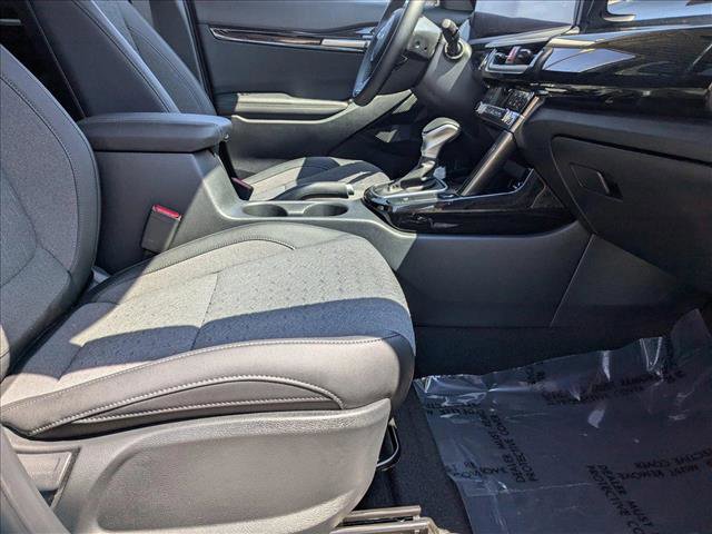 Vehicle image 20 of 24