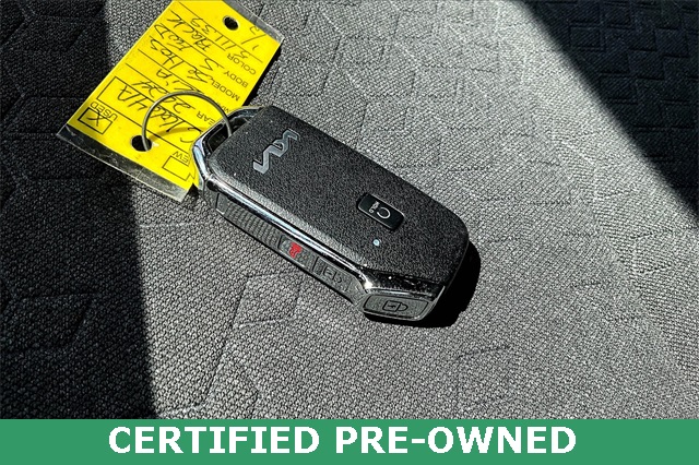 Vehicle image 23 of 30