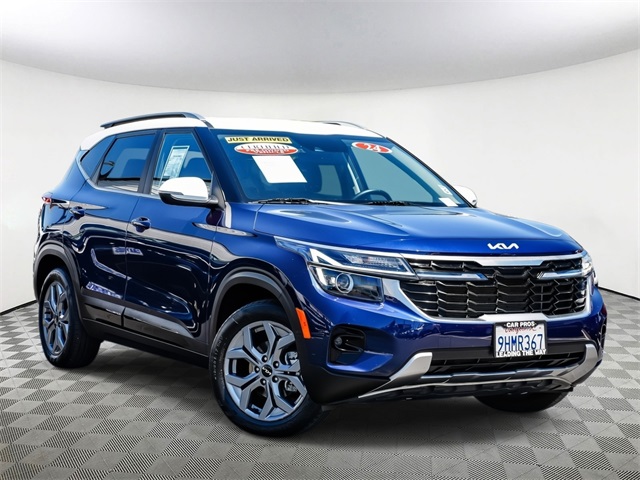 Vehicle image 3 of 27