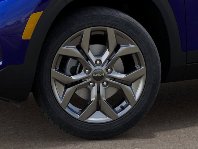 Vehicle image 10 of 37