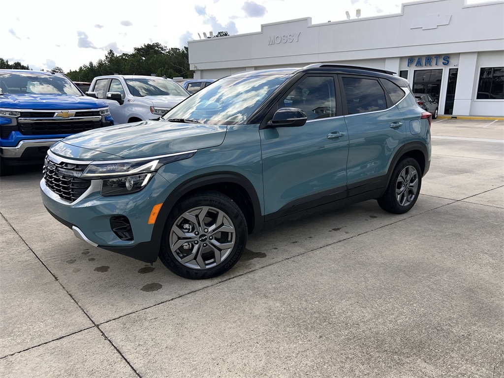 Vehicle image 1 of 41