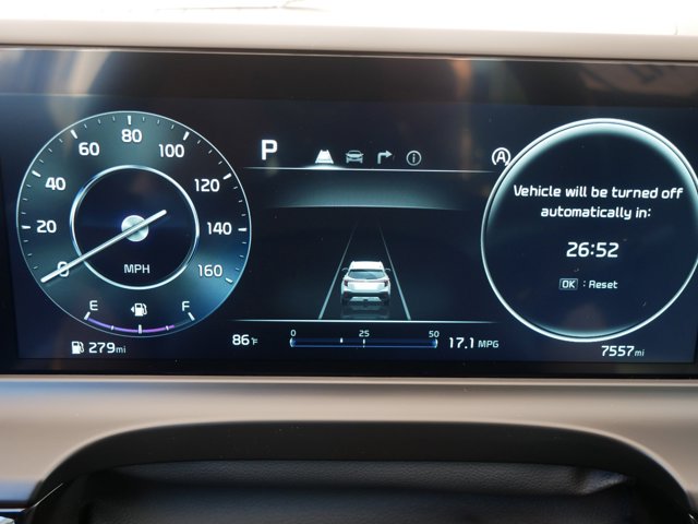 Vehicle image 20 of 36