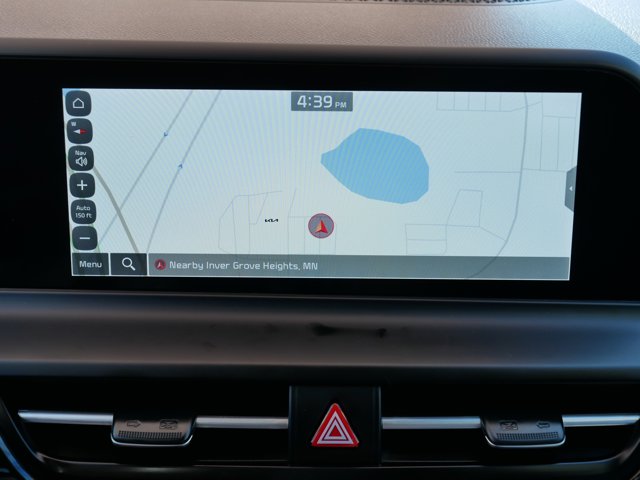 Vehicle image 21 of 36