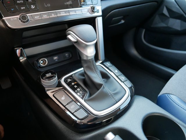 Vehicle image 24 of 36