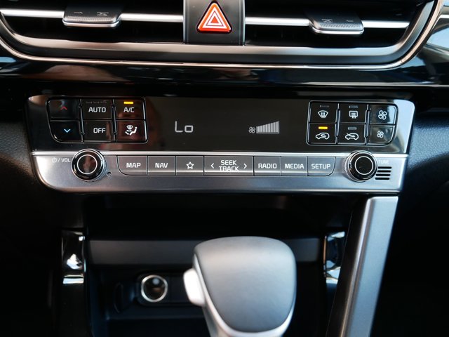 Vehicle image 32 of 36