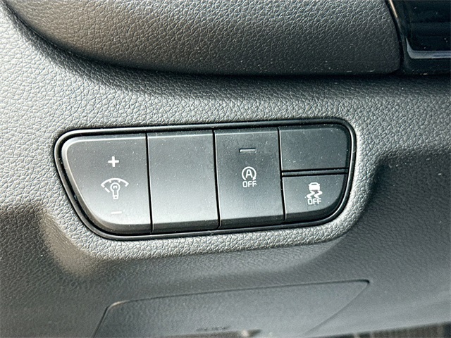 Vehicle image 29 of 36