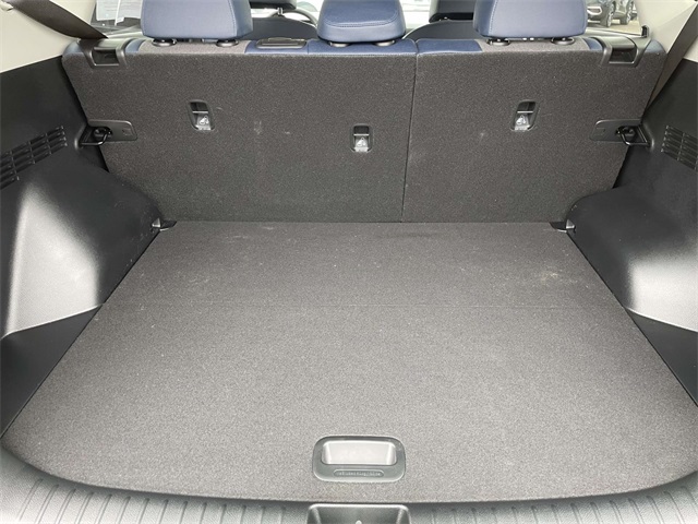 Vehicle image 15 of 36