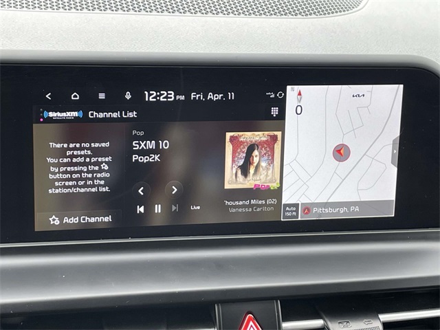Vehicle image 21 of 36