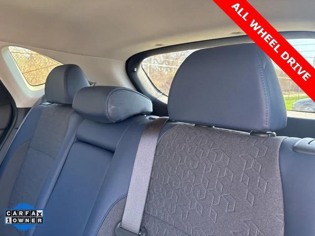 Vehicle image 24 of 35