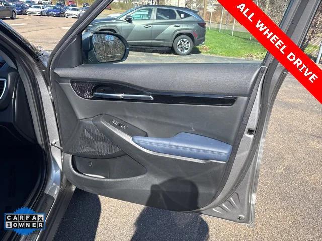Vehicle image 8 of 35