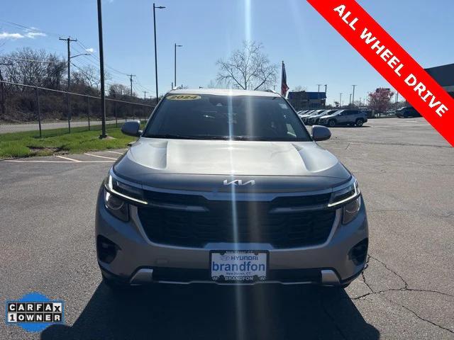 Vehicle image 2 of 35