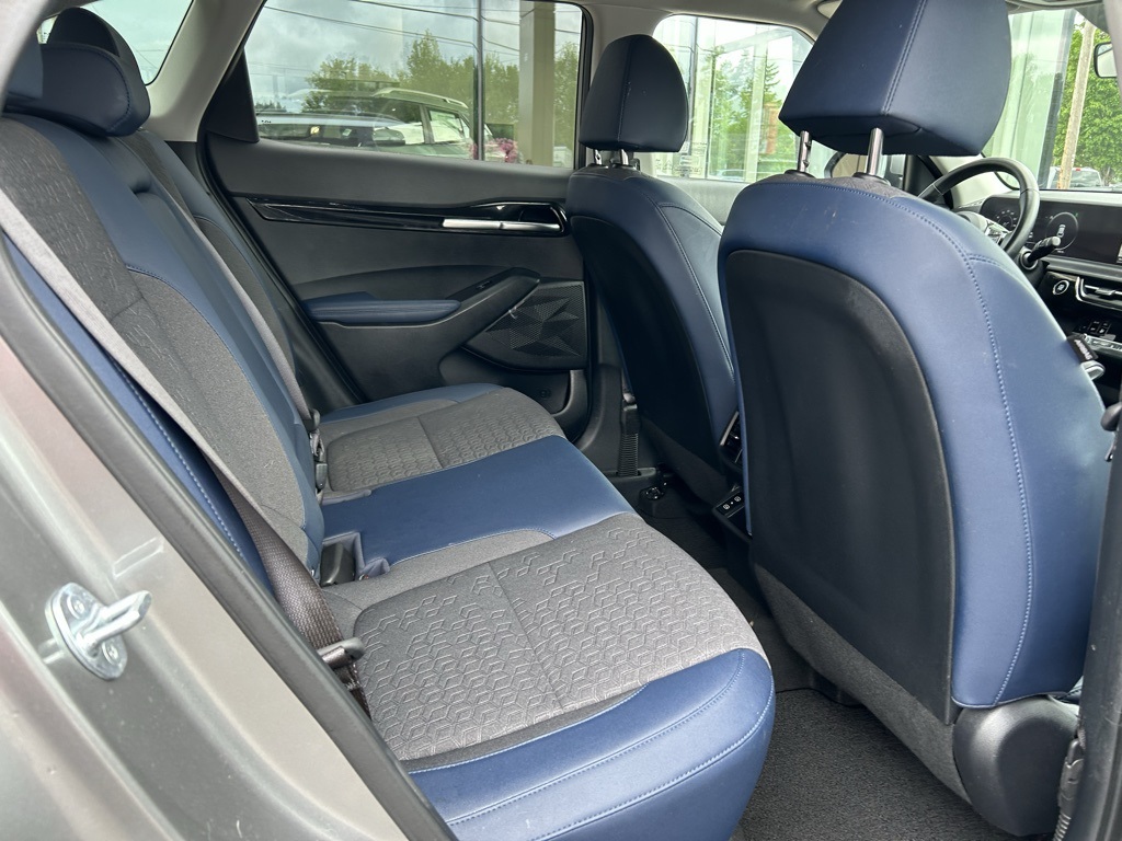 Vehicle image 28 of 28