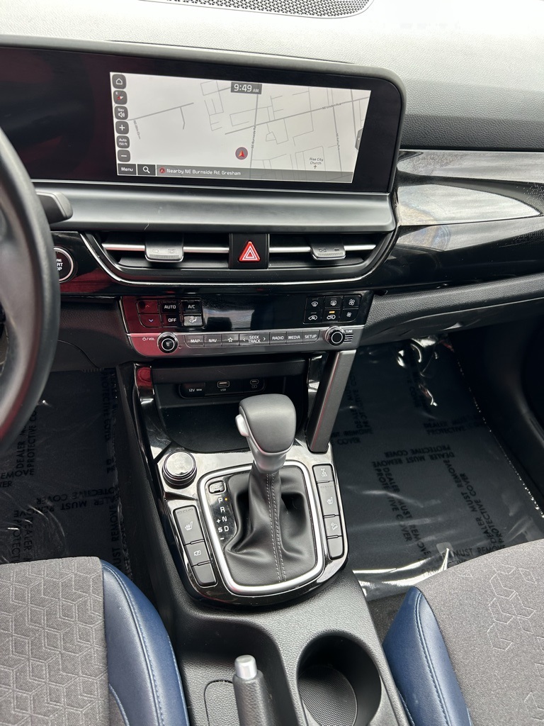 Vehicle image 19 of 28