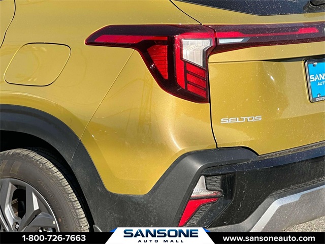 Vehicle image 9 of 33