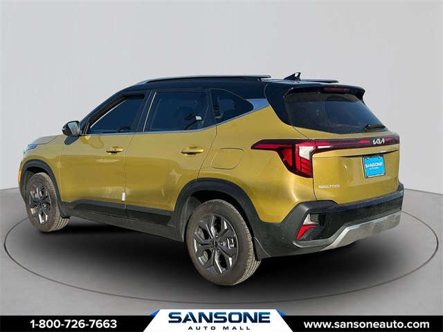 Vehicle image 5 of 33
