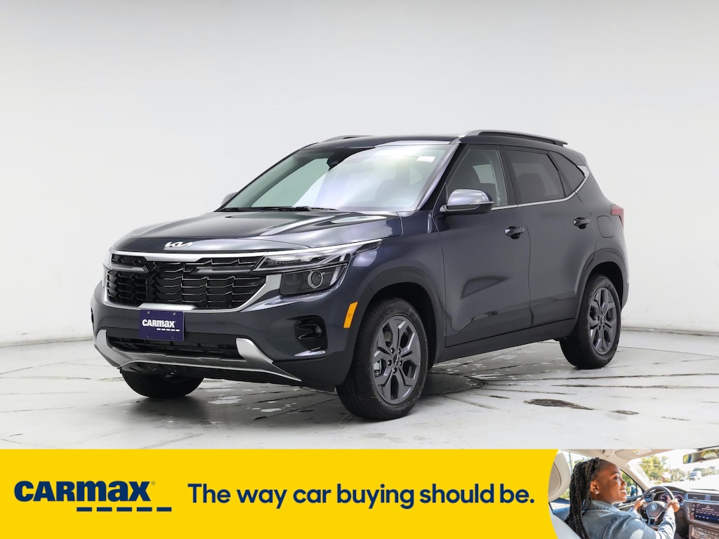Vehicle image 1 of 28