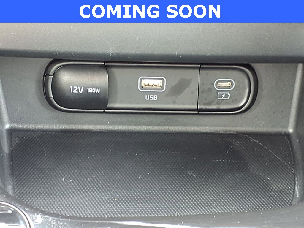Vehicle image 18 of 24