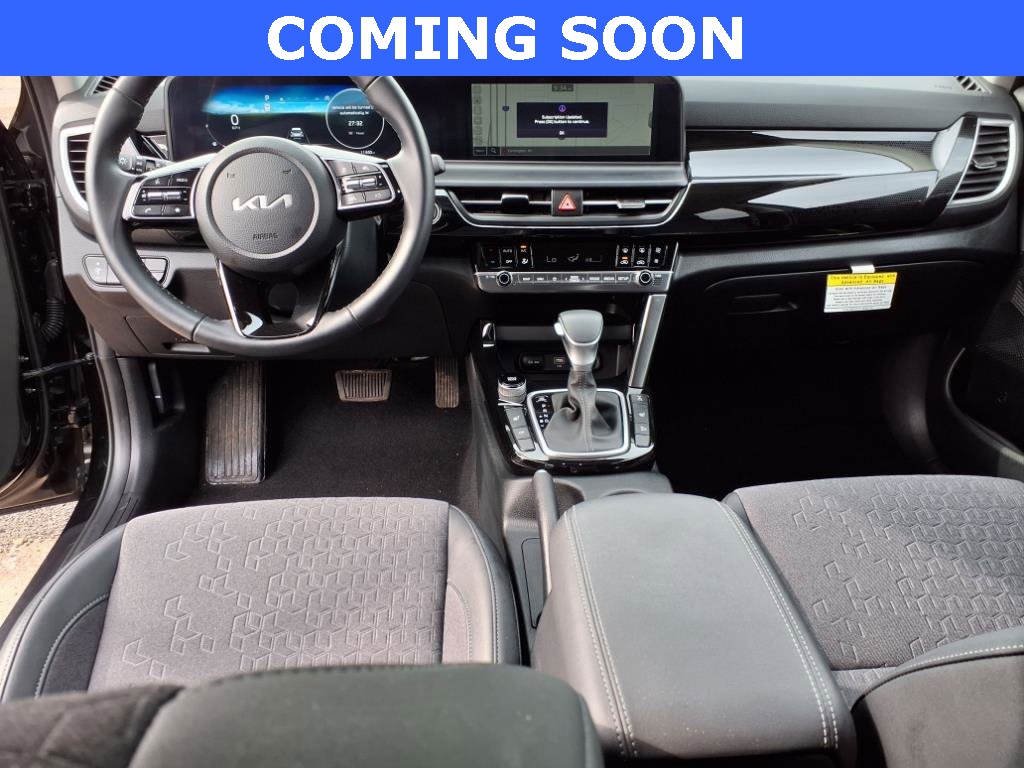 Vehicle image 12 of 24