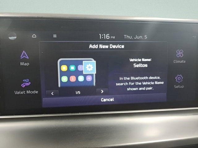 Vehicle image 21 of 30