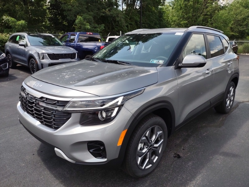 Vehicle image 1 of 21