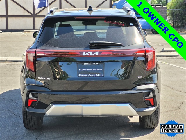 Vehicle image 7 of 32
