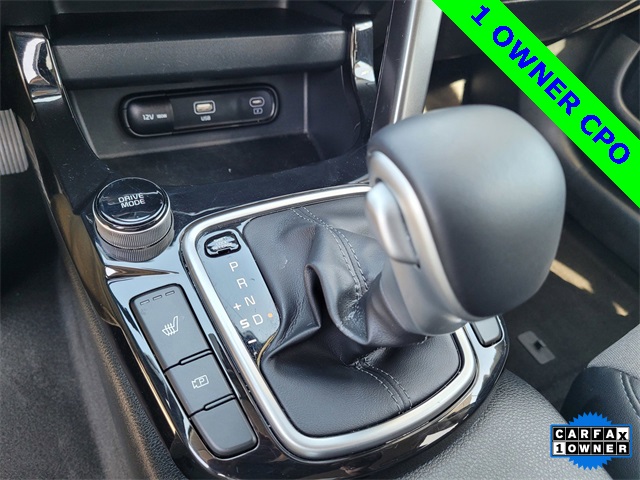 Vehicle image 25 of 32