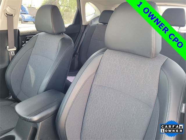 Vehicle image 12 of 32