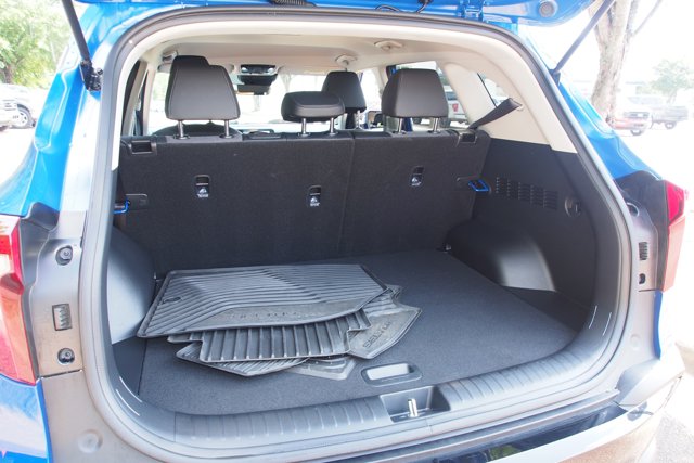 Vehicle image 14 of 31