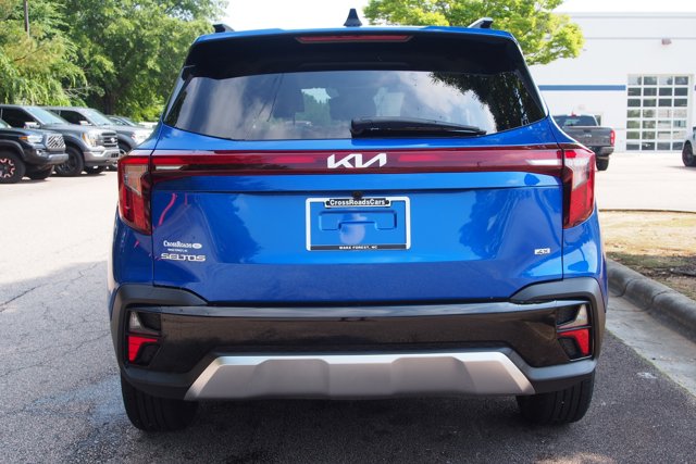 Vehicle image 6 of 31