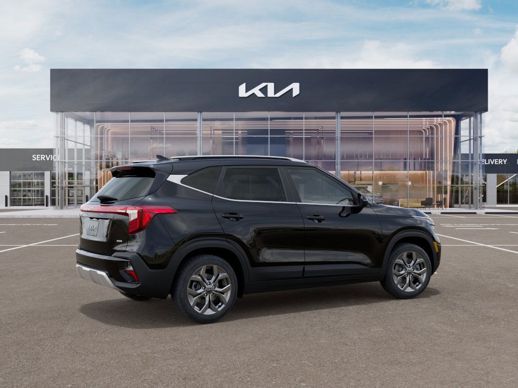 Vehicle image 6 of 27