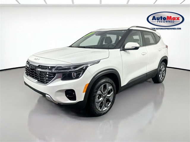 Vehicle image 1 of 32