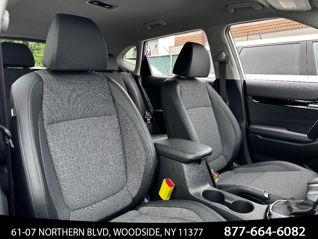 Vehicle image 27 of 27