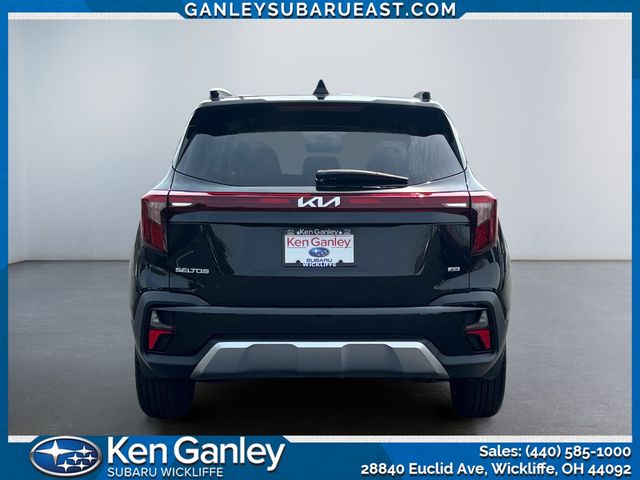 Vehicle image 6 of 28