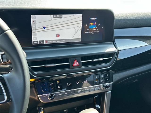 Vehicle image 20 of 31