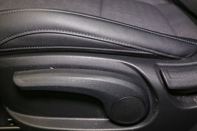 Vehicle image 45 of 46