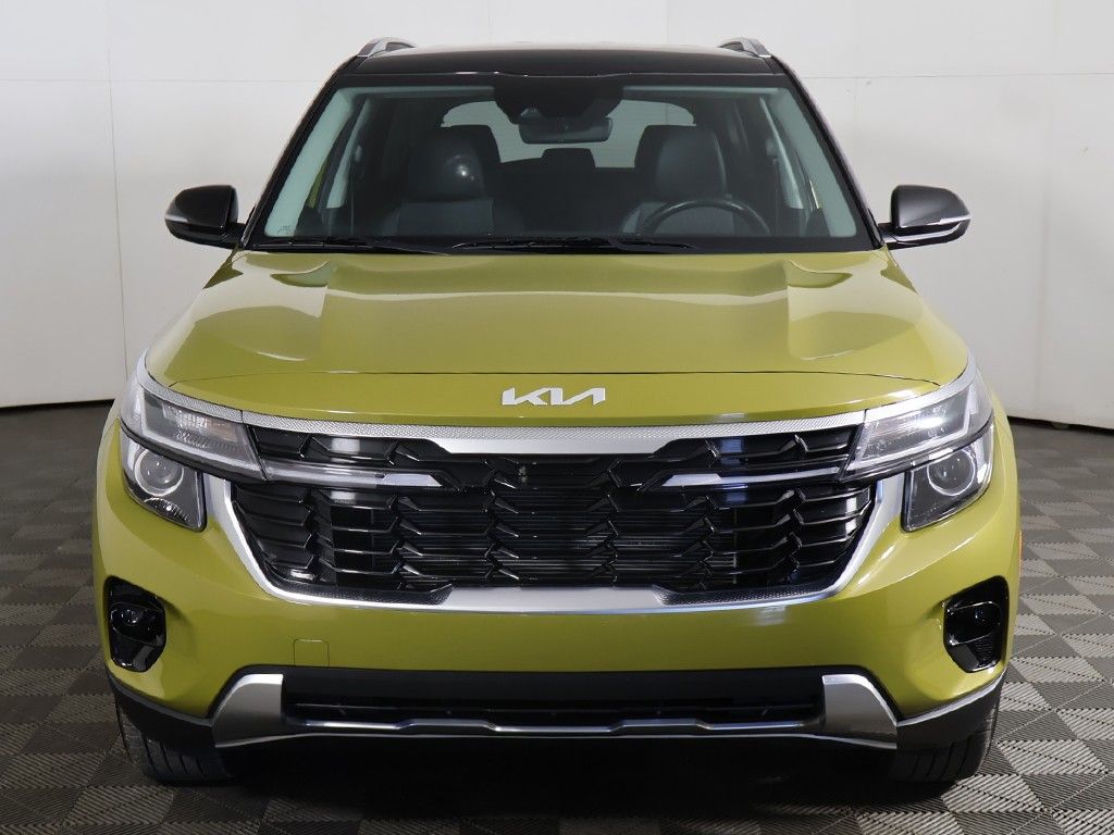 2024 Kia Seltos S Image 2 of 51