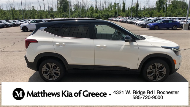 Vehicle image 4 of 34