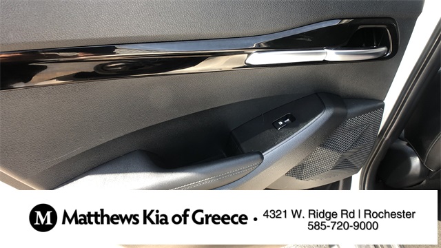 Vehicle image 28 of 34