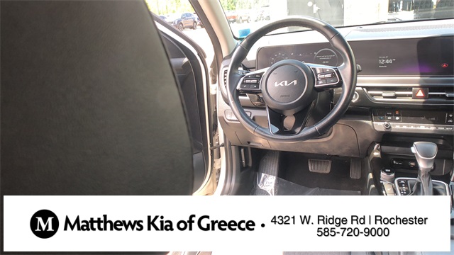 Vehicle image 29 of 34