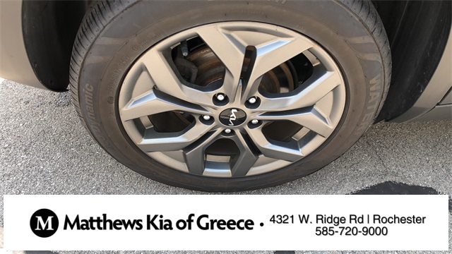Vehicle image 12 of 34