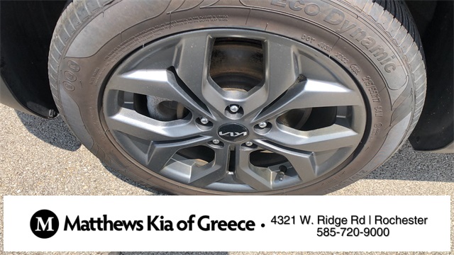 Vehicle image 11 of 34